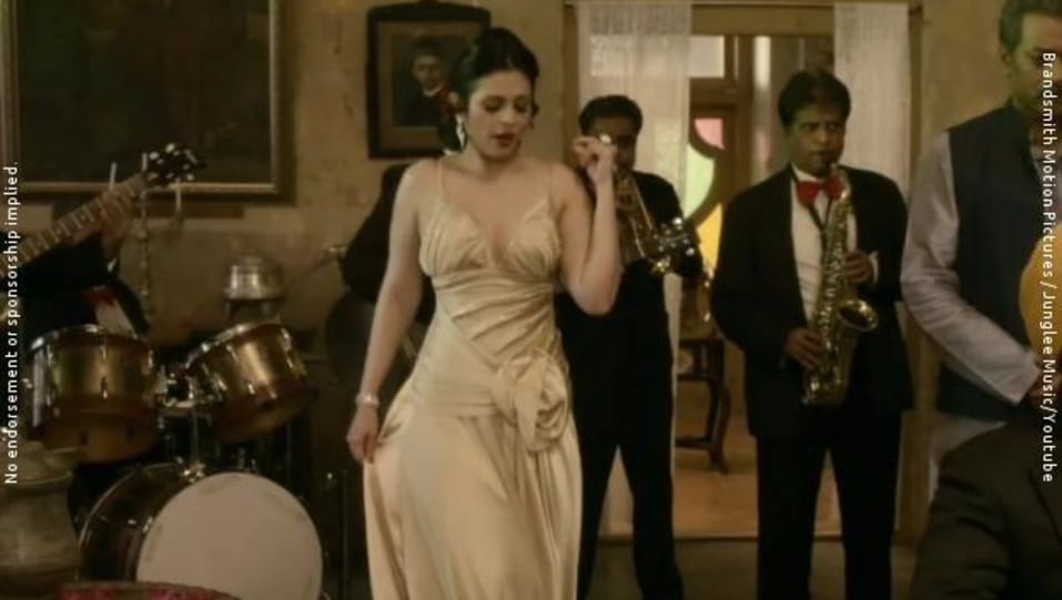 Anjana Sukhani Celebrity Style In Idhar Gire Saheb Biwi Aur Gangster Returns 2013 From Idhar Gire Charmboard Watch the exclusive interaction of the stars only on bollywood now. dress