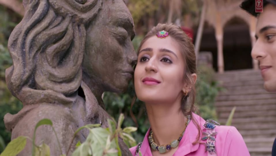 Dhvani Bhanushali Celebrity Style In Leja Re Single 2018 From Leja Re Charmboard Leja leja re mehki raat mein churake saare rang leja. tops