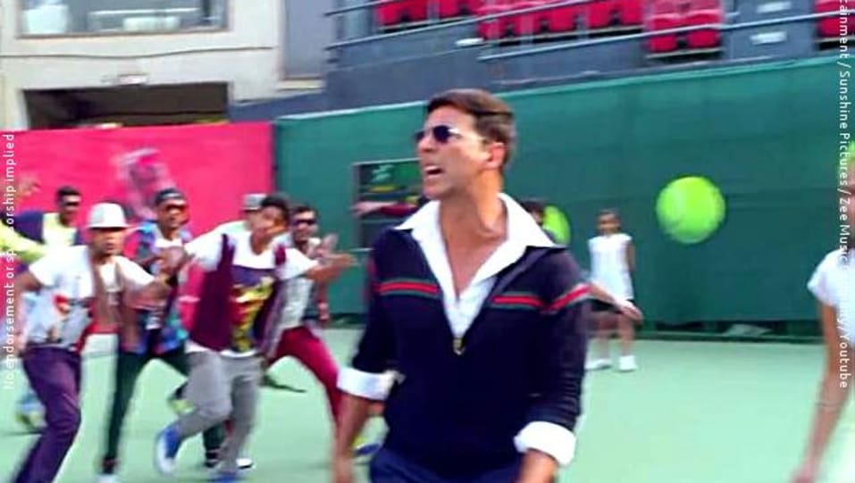 Akshay Kumar Jewellery Accessories From Tu Hi Toh Hai Holiday 2014 Celebrity Jewellery Charmboard Tu hi hai, tu hi toh hai mera junoon tu hi hai, tu hi toh hai dil ka sukoon. casualshirts