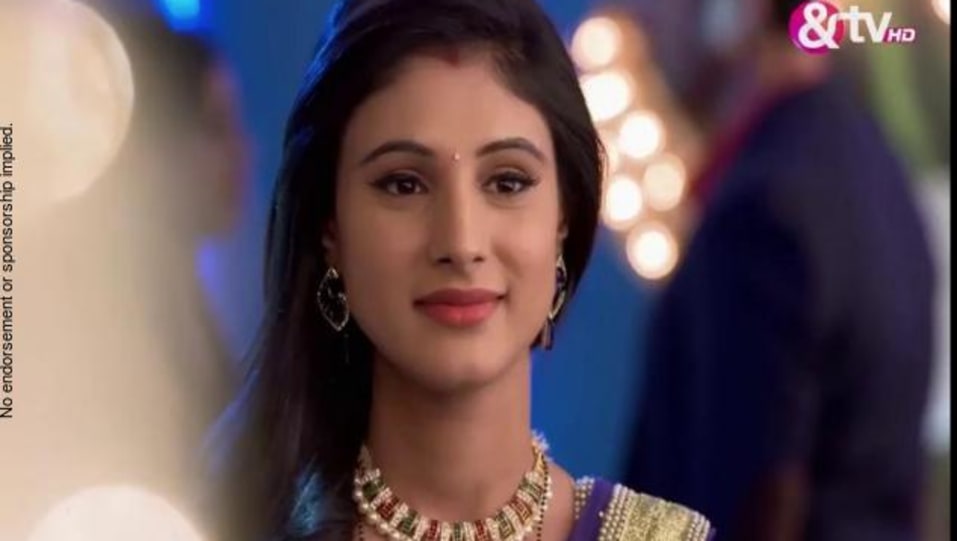 Saanvi Talwar Celebrity Style In Yeh Kahan Aa Gaye Hum Episode 53 2016 From Episode 53 Charmboard Listen to lata mangeshkar yeh kahan aa gaye hum mp3 song. saree