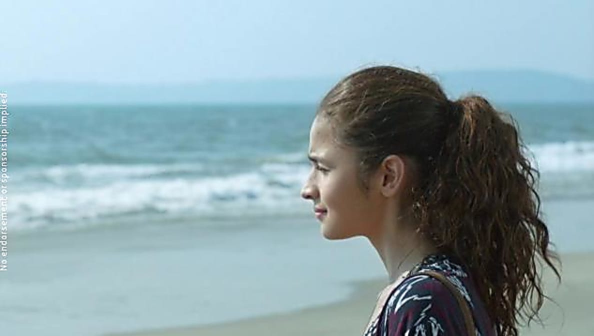 Alia Bhatt Celebrity Style In Dear Zindagi Teaser Dear Zindagi 2016 From Dear Zindagi Teaser Charmboard Will dear zindagi flop as well? charmboard