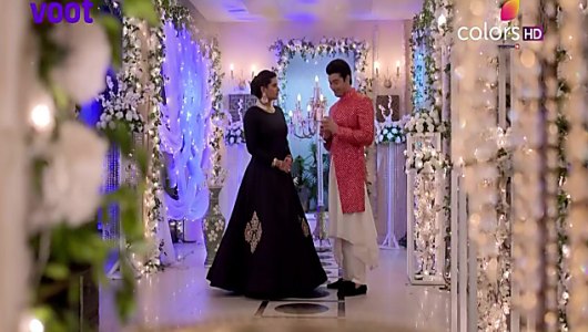 Kratika Sengar In Black Anarkali Outfit Celebrity Clothing Charmboard Article published on times of india today.apr 24, 2012, 12.00am ist. gown
