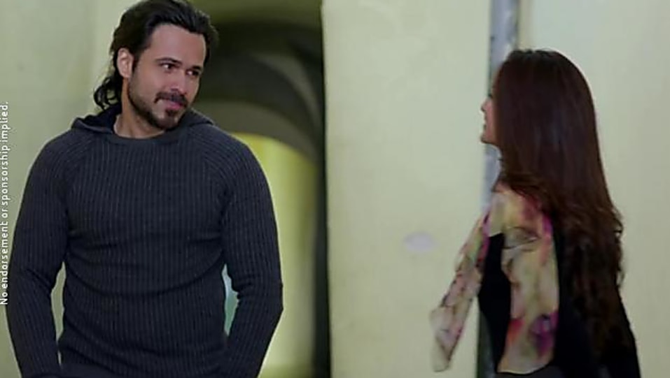 Emraan Hashmi Black Sweaters And Grey Chinos Look Lo Maan Liya