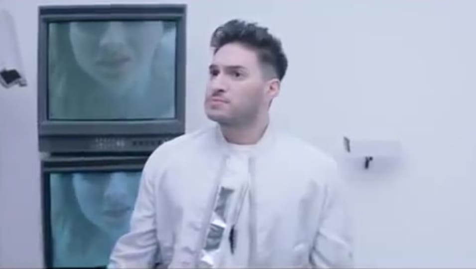 Jonas Blue Celebrity Style In Alien Single 2018 From Alien Charmboard