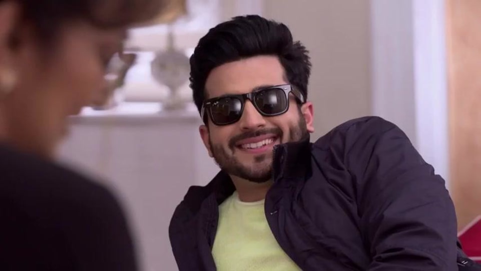 Dheeraj Dhoopar Celebrity Style In Kundali Bhagya Episode 170 2018 From Episode 170 Charmboard Watch kundali bhagya full episodes by zee tv hd, today latest kundali bhagya episode of hindi tv serial online hd.