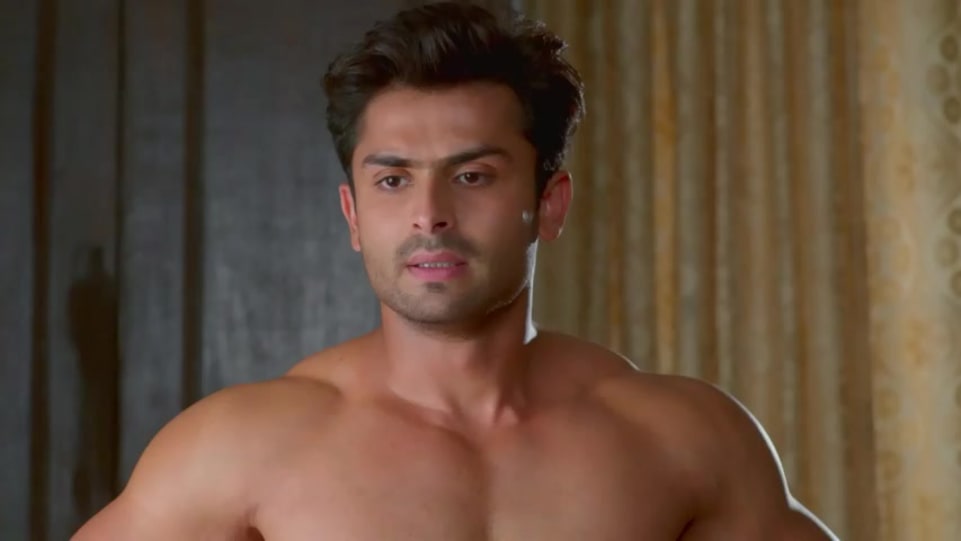 Shoaib Ibrahim In Peach Shorts Outfit Celebrity Clothing Charmboard Shoaib ibrahim lifestyle, dipika kakar husband secret facts net worth real age family bio wiki. shorts