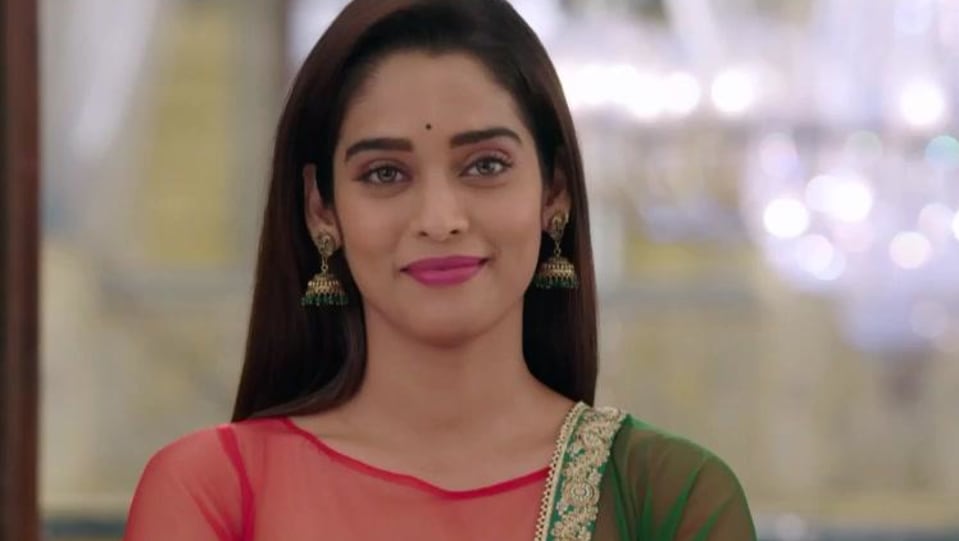 Neha Saxena Celebrity Style In Siddhivinayak Episode 52 2018 From Episode 52 Charmboard Neha saxena was born on october 25, 1989 in dehradun, uttarkhand, india. salwar suit