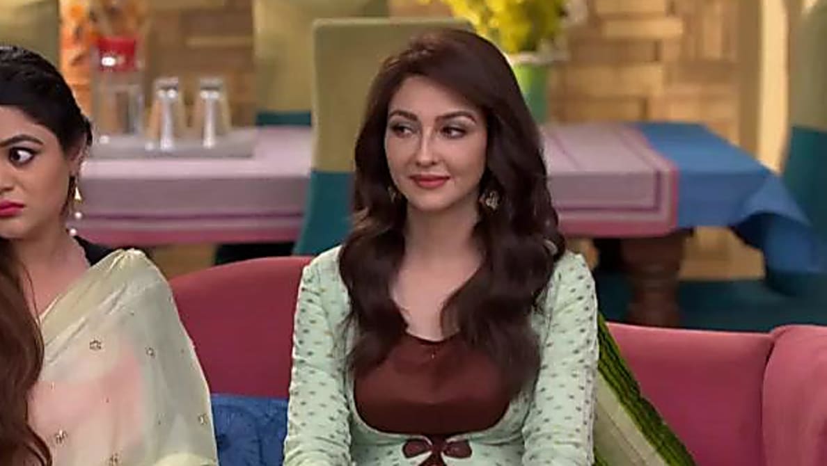 Saumya Tandon Celebrity Style In Bhabi Ji Ghar Par Hain Episode 768 17 From Episode 768 Charmboard