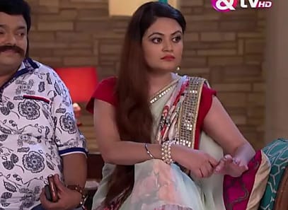 Best Celebrity Looks From Charmboard S Board Meenal