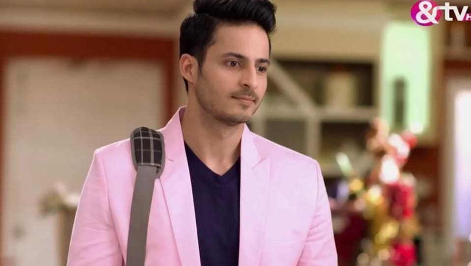 pink blazer with black shirt