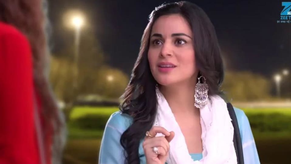 Kundali bhagya preeta kurti clearance