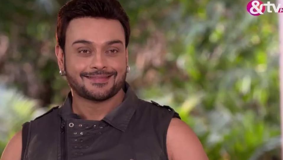 Actors Name Age Wiki Height Birth Place Career Details Santoshi Maa Episode 471 2017 Charmboard Some lesser known facts about amit pachori does amit pachori smoke?: santoshi maa episode 471 2017