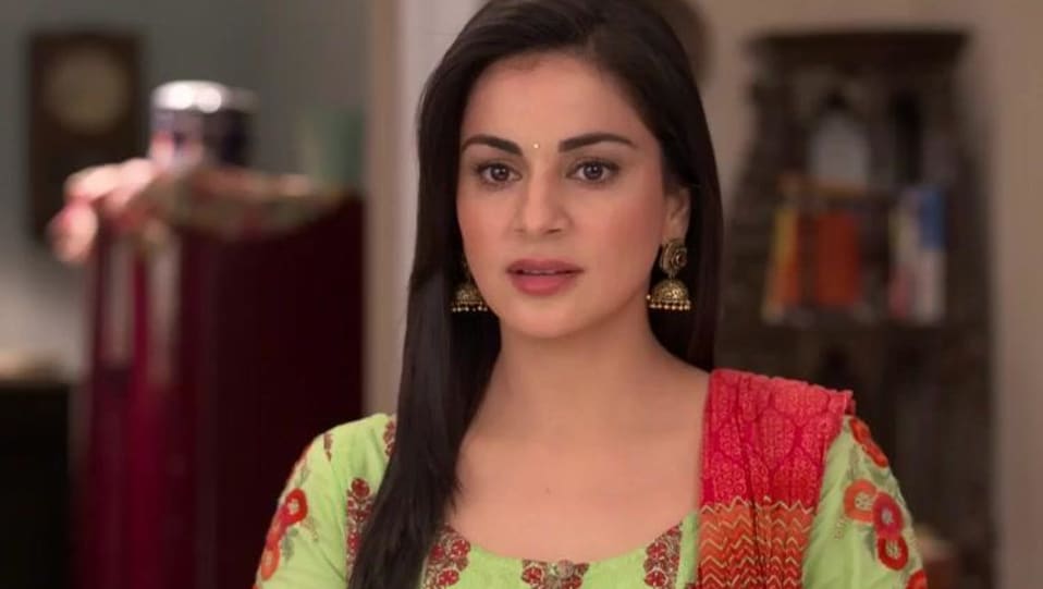 Shraddha Arya In Red Dupatta Outfit Celebrity Clothing Charmboard Kundali bhagya preeta suit design/ latest suit photo pose of preeta/kundali bhagya. anarkali