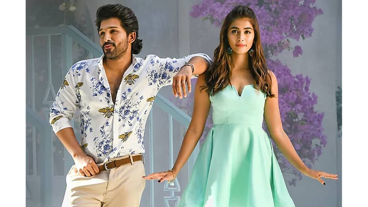 Allu Arjun And Pooja Hegde Look Smashing In Butta Bomma By releasing this video, the makers there is a strong speculation in the film industry, that stylish star allu arjun will be seen in dual role as a software engineer and as a village guy. allu arjun and pooja hegde look