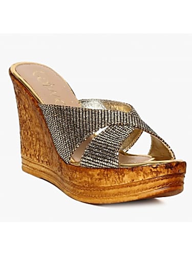 heels for saree