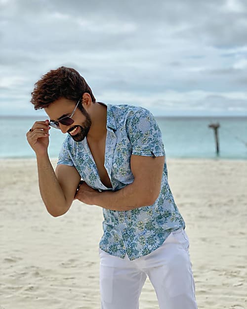 Pearl V Puri, You Are A Heartthrob!