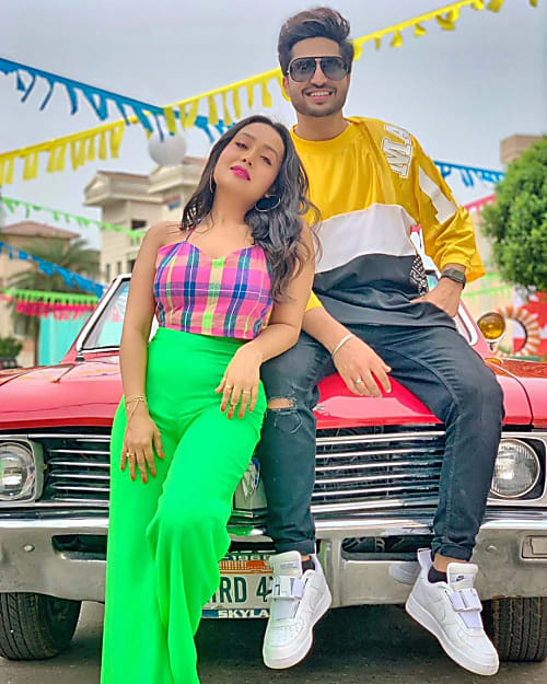 neha kakkar lamborghini