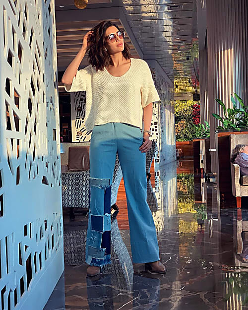 Karishma Tanna S Cool Avatar Is How You Can Ace The Casual Style Game