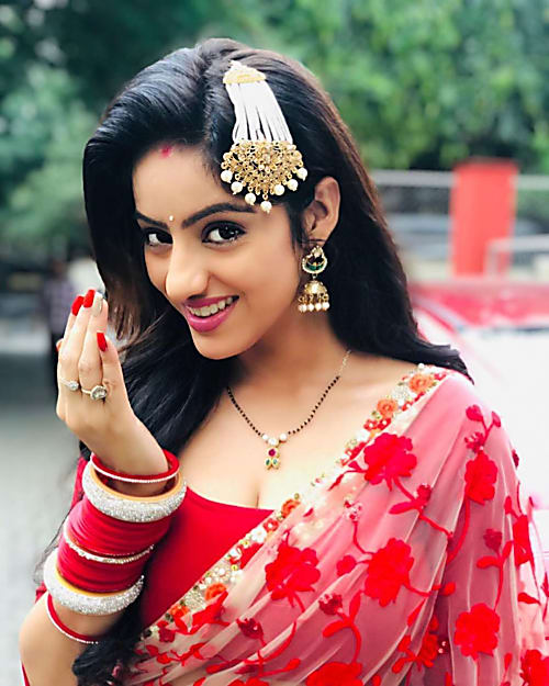 Style Wars Deepika Singh Goyal Vs Ishita Dutta Sheth Tap the wallpapers icon on the bottom left of your screen. deepika singh goyal vs ishita dutta sheth