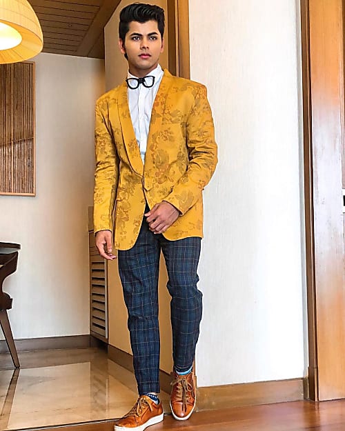 Siddharth Nigam Aka Aladdin Is Nothing Like His Screen Character He is known for his role as young sahir and samar in dhoom 3. siddharth nigam aka aladdin is nothing