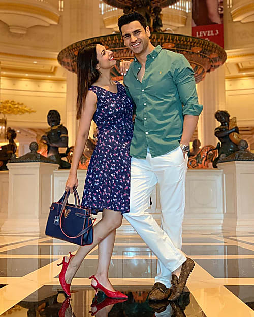 Divyanka Tripathi Vivek Dahiya Are The Coolest Couple On The Block Small mercies thank you eyes stuck only on these two gorgeous people @divyanka_t @thekaranpatel nvr can stop loving u #divan. divyanka tripathi vivek dahiya are