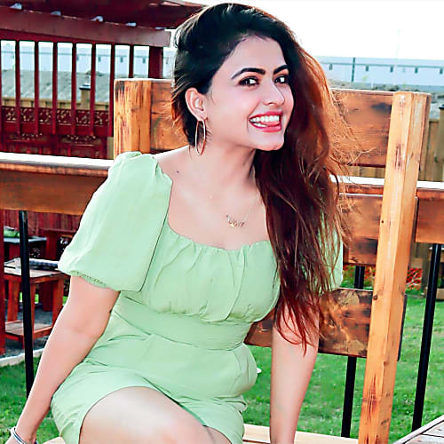 Simi Chahal Is A Cutie Spread smiles watch the latest video from simi chahal(@simichahal009). simi chahal is a cutie